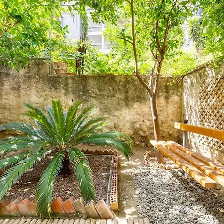 Secret Garden Downtown Apartment Athens Exterior photo