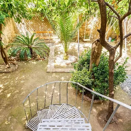 Secret Garden Downtown Apartment Athens Exterior photo