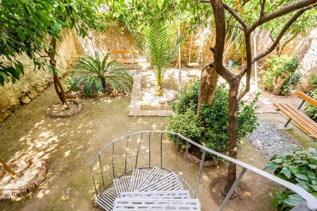 Secret Garden Downtown Apartament Atena
